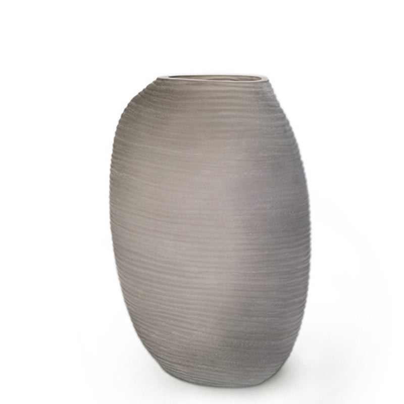 Guaxs Patara Vase Tall in smokeygrey von Hand geschliffen.