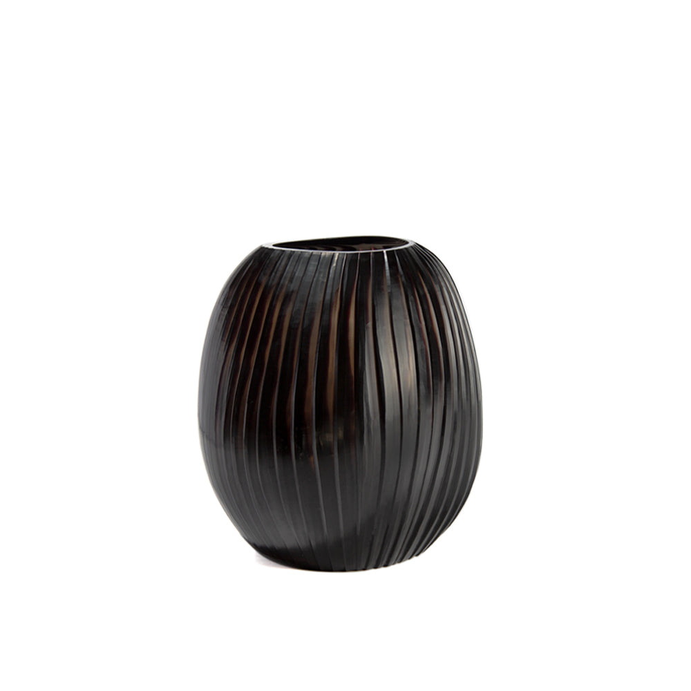 Guaxs Vase Patara in Smokeygrey/black. 