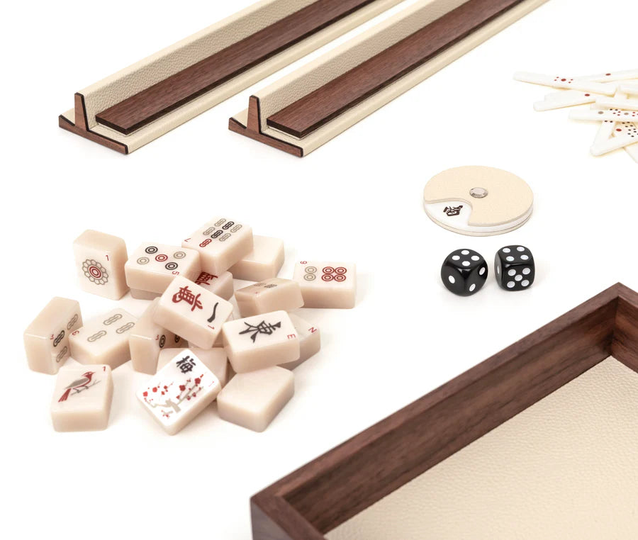 Pinetti, Mahjong Spiel