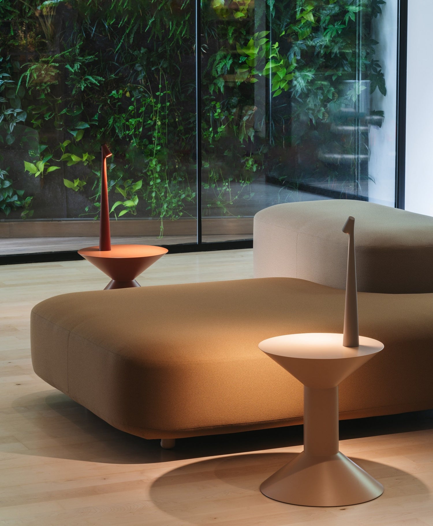 Vibia Africa Tischlampe 5580 Push, 40cm