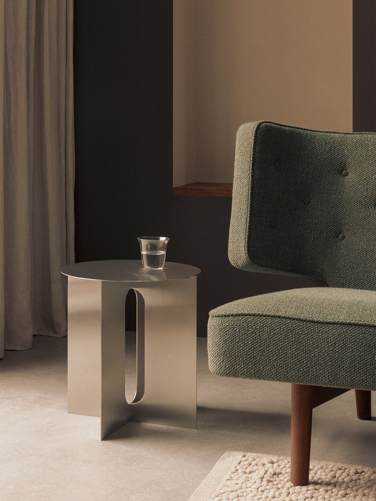 Audo Copenhagen, Androgyne Beistelltisch