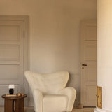 Audo Copenhagen, The Tired Man, Lounge-Sessel, Textil