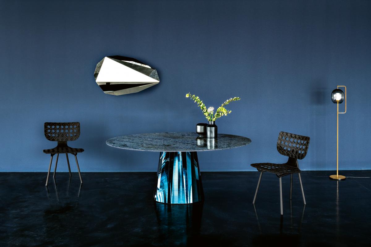 ClassiCon, Pli-Tisch