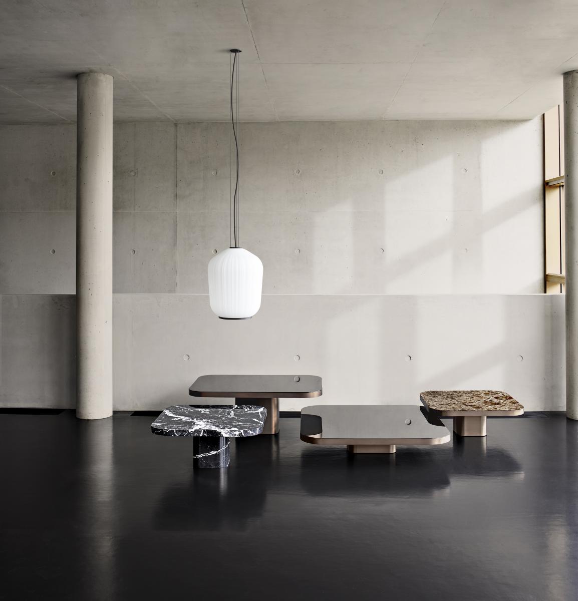 ClassiCon, Bow-Beistelltisch, No. 3 Marmor