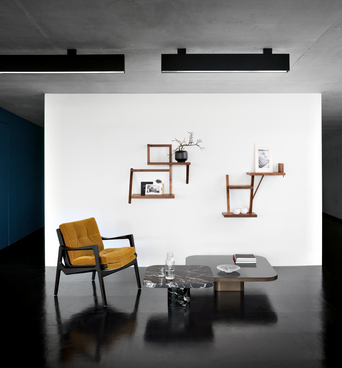 ClassiCon, Bow-Beistelltisch, No. 3 Marmor