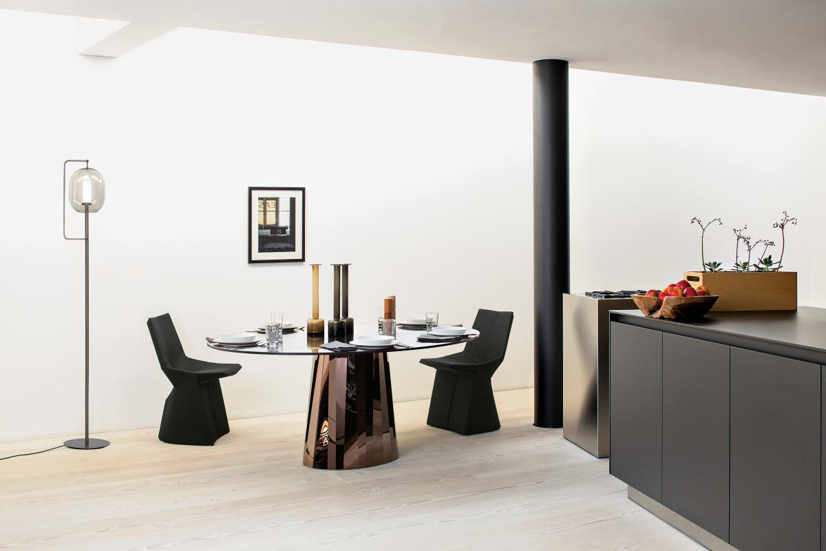 ClassiCon, Pli-Tisch