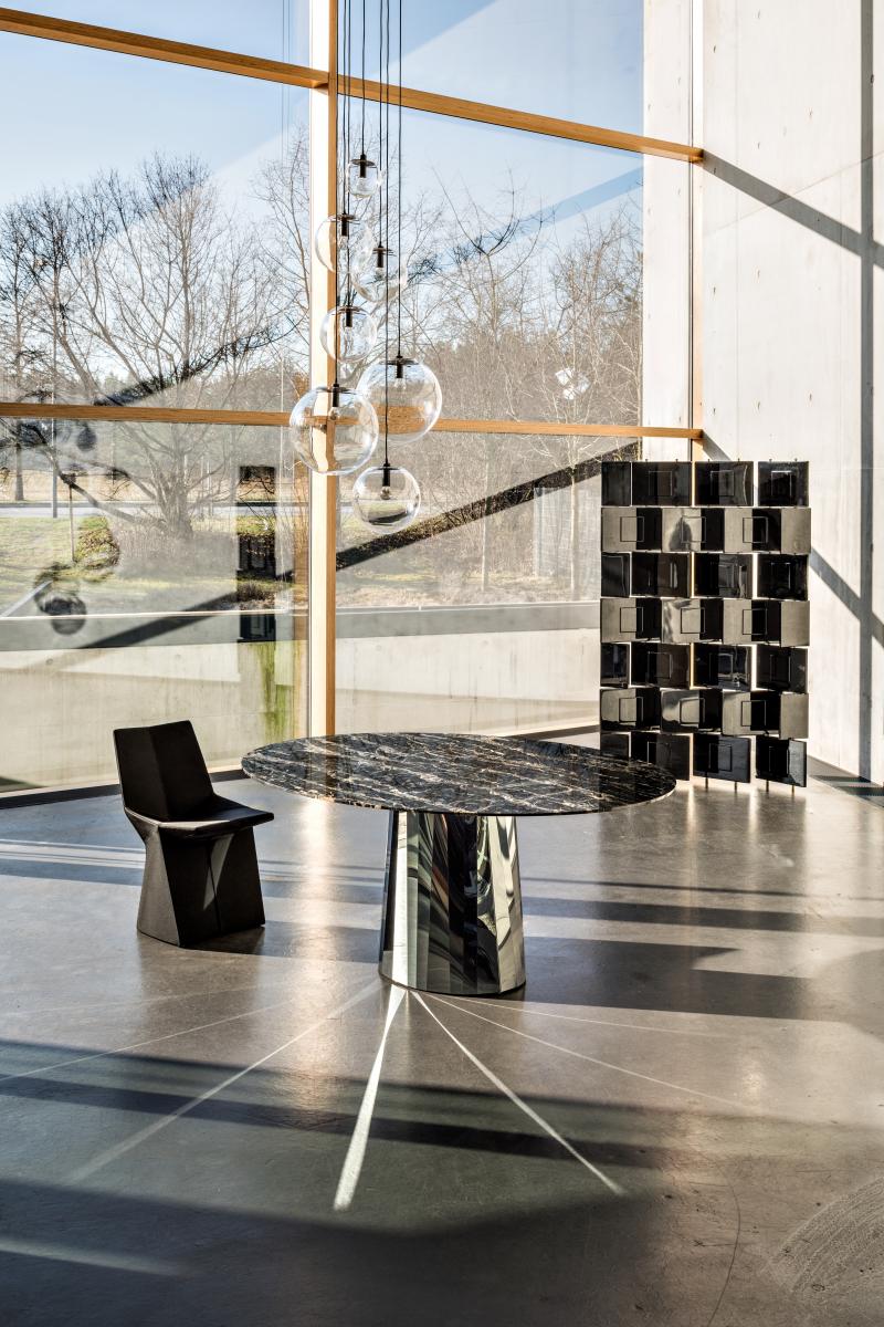 ClassiCon, Pli-Tisch