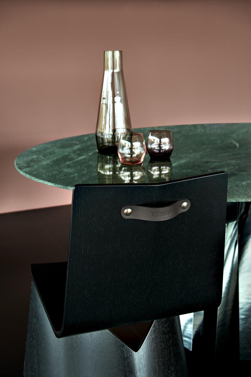 ClassiCon, Pli-Tisch