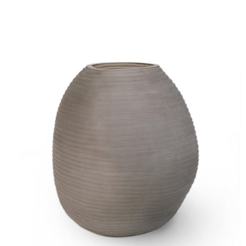 Guaxs Patara Vase Round in smokeygrey.