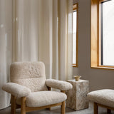 Audo Copenhagen, Brasilia Lounge Chair, Schaffell