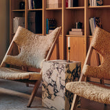 Audo Copenhagen, Knitting-Lounge-Sessel, Schaffell