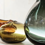 Vase Rock von Kate Hume