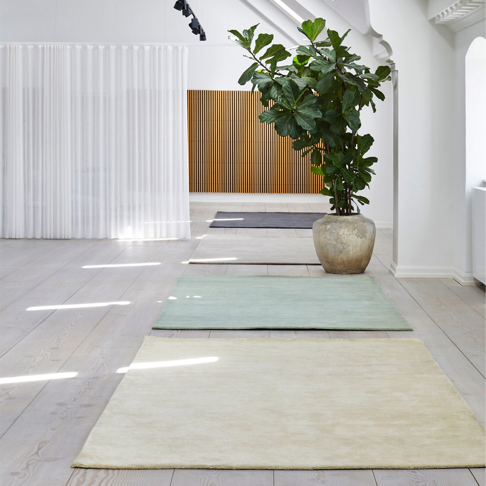 RePeat-Teppich von Massimo Copenhagen in Pastel Yellow aus nachhaltigen Materialien