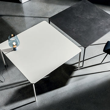Tisch Sovet Slim Square in Dark Ceramic und Titanio