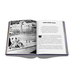 Assouline Mykonos Muse Buch in Seideneinband