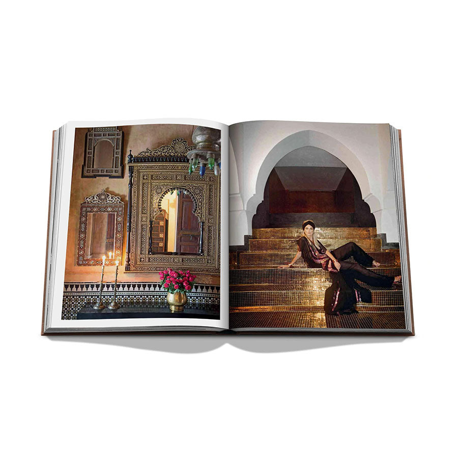 Assouline Marrakesh Flair Buch in Rot und Gold mit Leineneinband