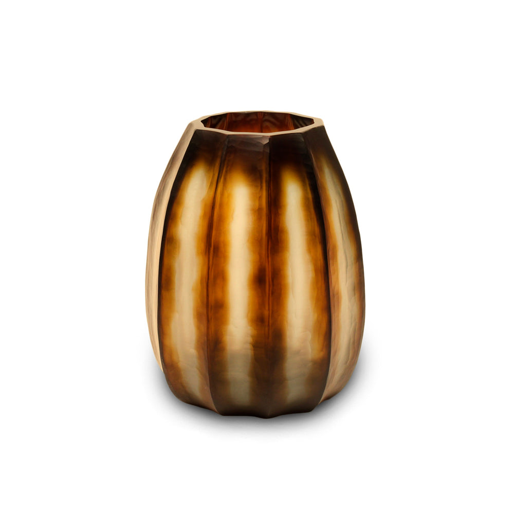 Guaxs Vase Koonam in Butter Brown. Von Hand geschliffen. 