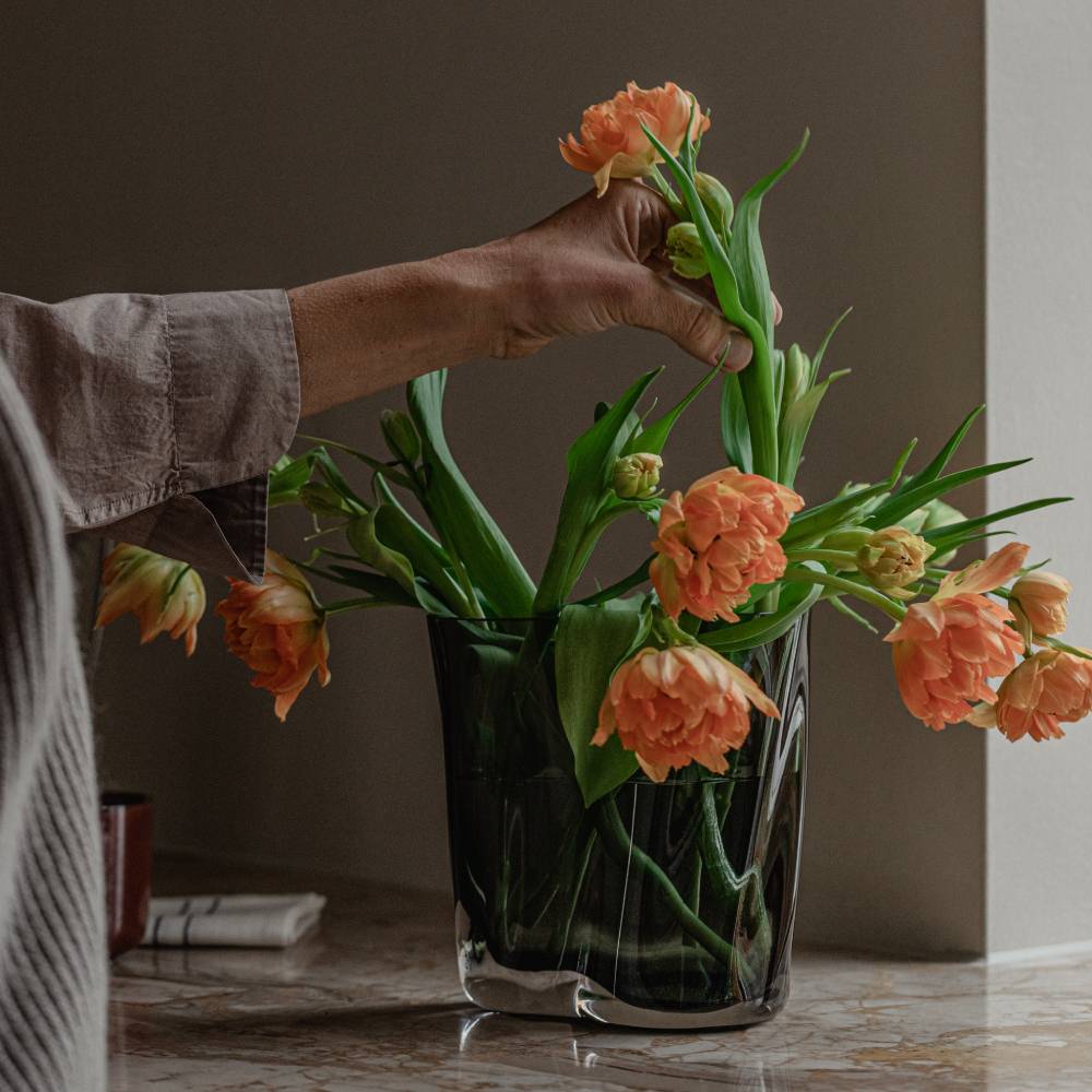 Wellenförmige Vase Aer von MENU