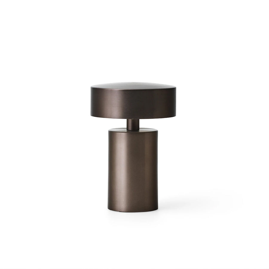 Menu-Columns-LED-Leuchte-tragbar