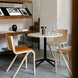 Menu-Columns-LED-Tischlampe