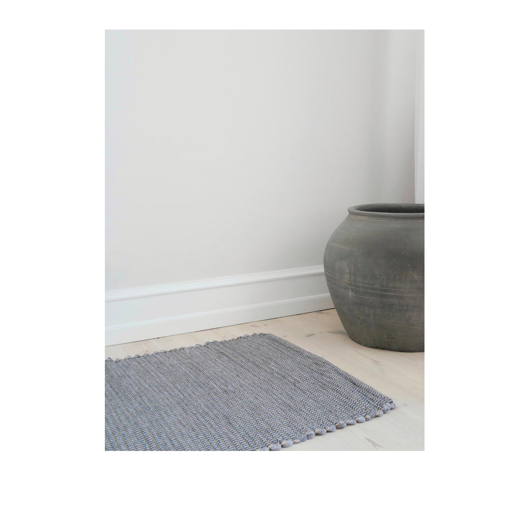 Bodenläufer Hazelnut von Elvang in Light Grey