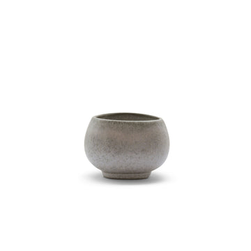 Ro Collection handgemachte Schale aus Keramik in Grau 