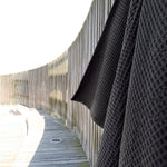 the-organic-compay-badetuch-waffle-grey