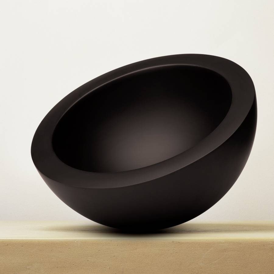 when objects work Kugelschale aus Kupfer von John Pawson