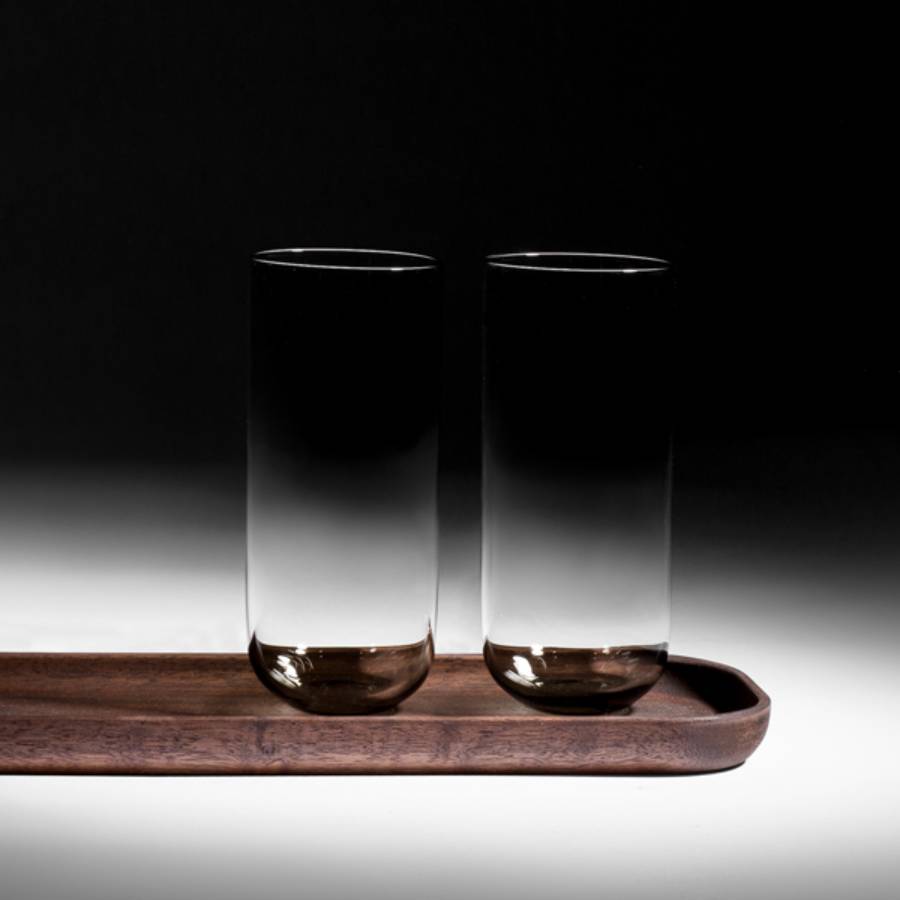 when objects work kleines Tablett aus dunklem Holz von Vincent Van Duysen
